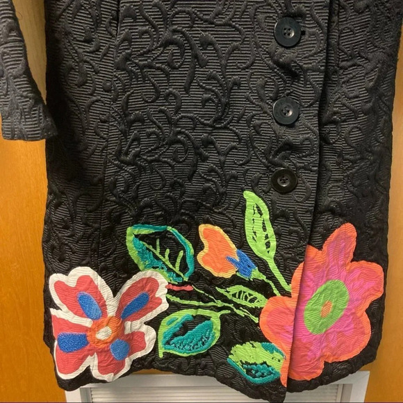 DESIGUAL Sz 38 Coat Colourful Floral Hem Relief Pattern Black Funnel Neck - Picture 2 of 14